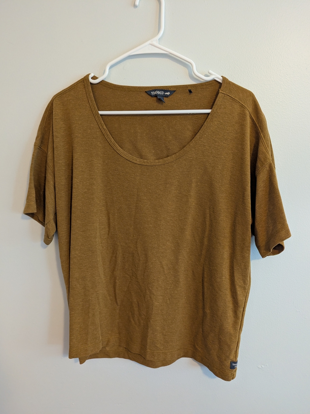 Toad&Co Olive Green Short Sleeve Scoop Neck Tee
